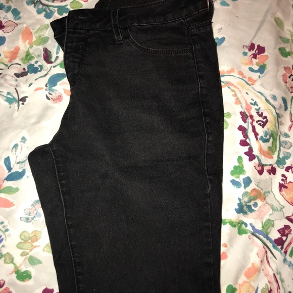 black jeans - Picture 1 of 2